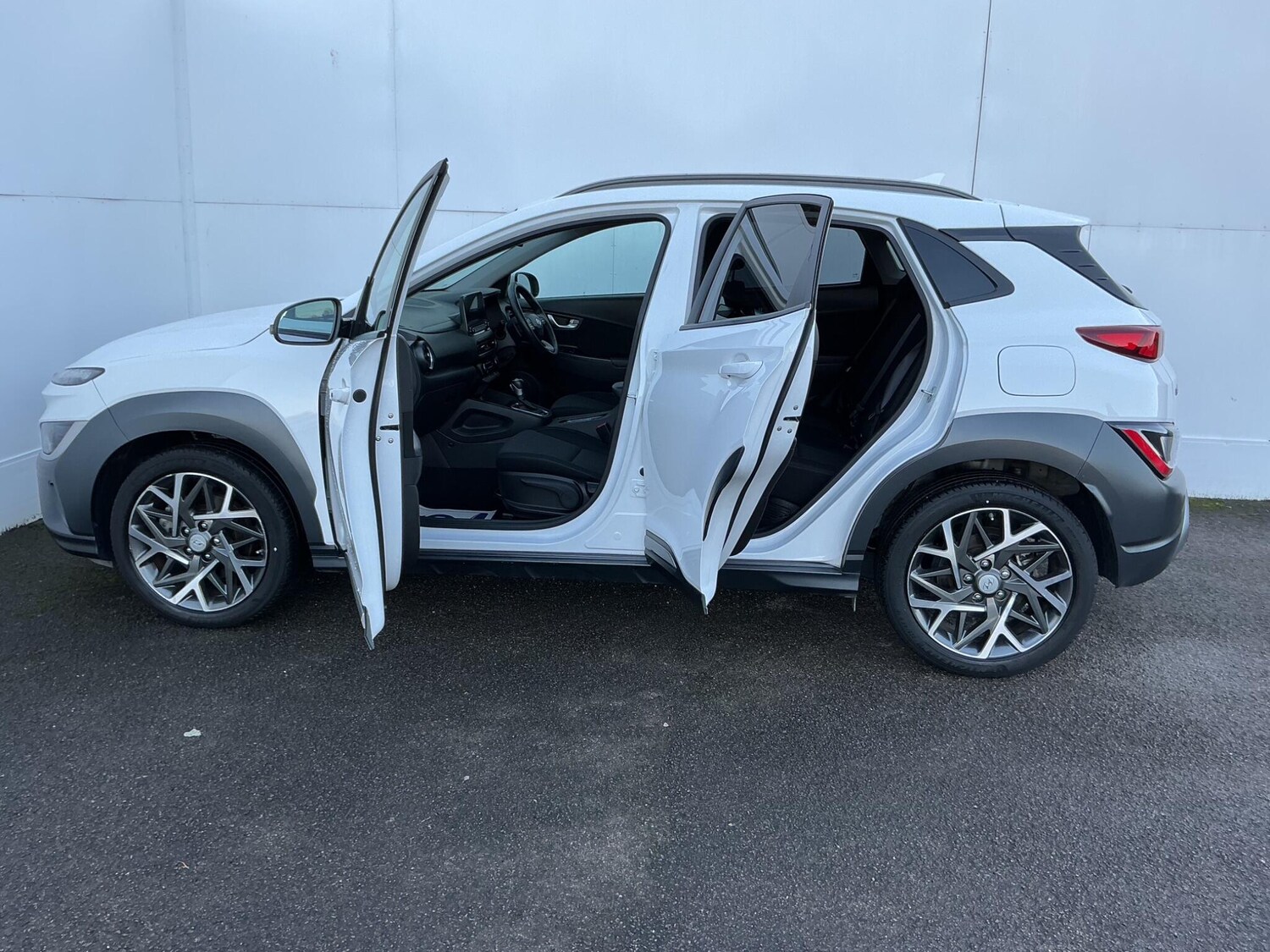 Used Hyundai KONA 2022 for sale - 76898257: Photo 18