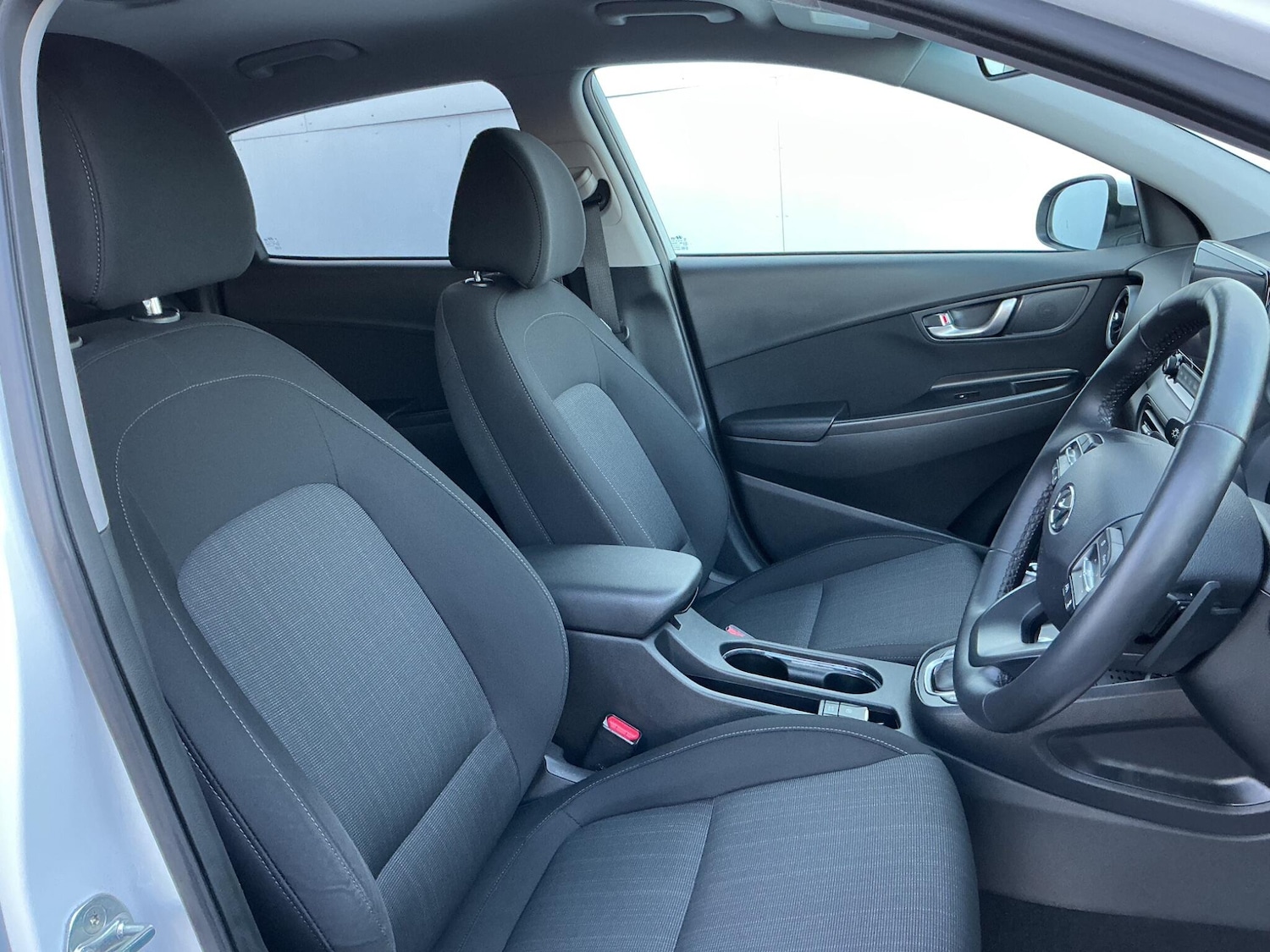 Used Hyundai KONA 2022 for sale - 76898257: Photo 7