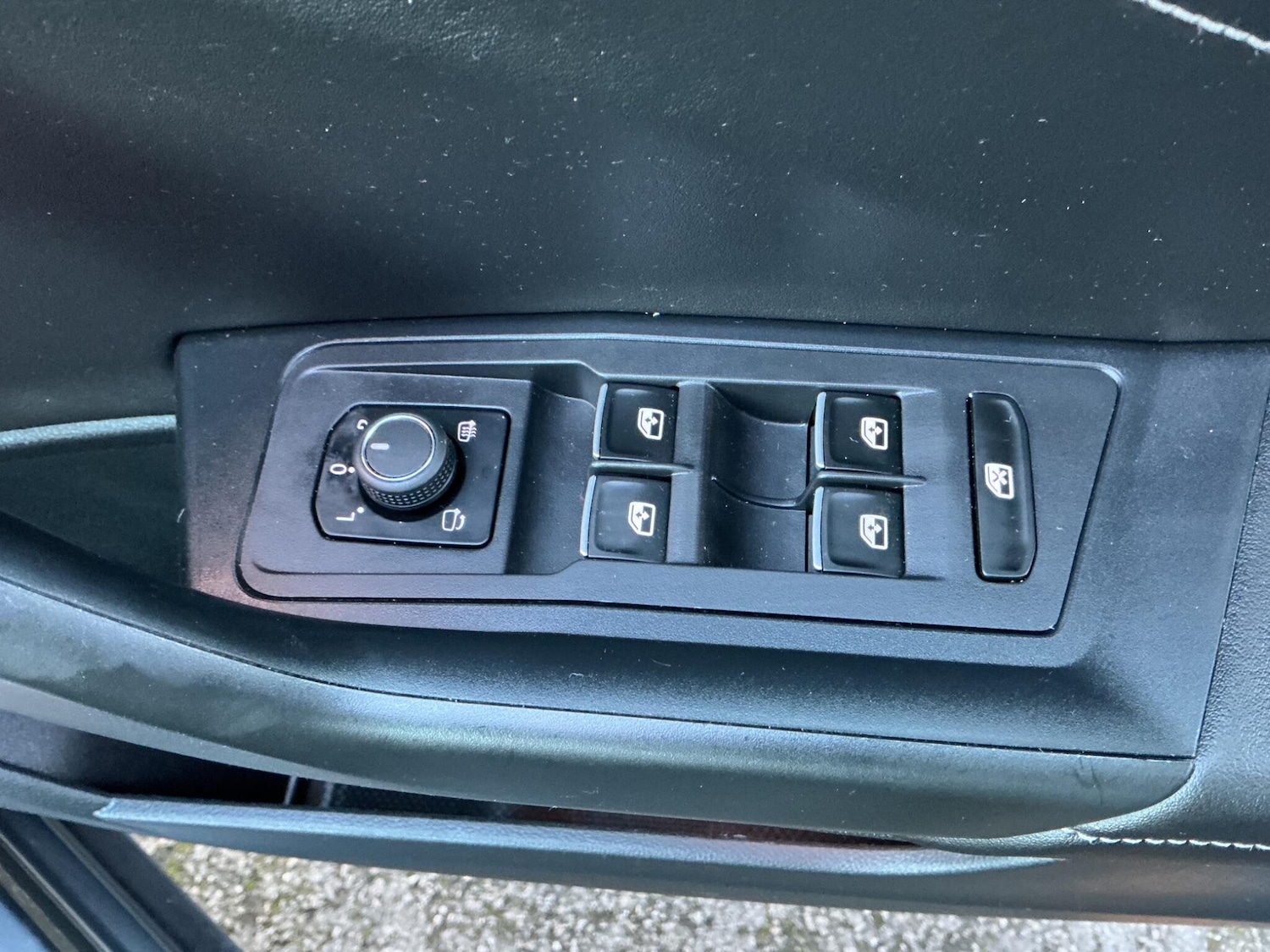 Used Volkswagen T-Roc 2022 for sale - 76995400: Photo 17