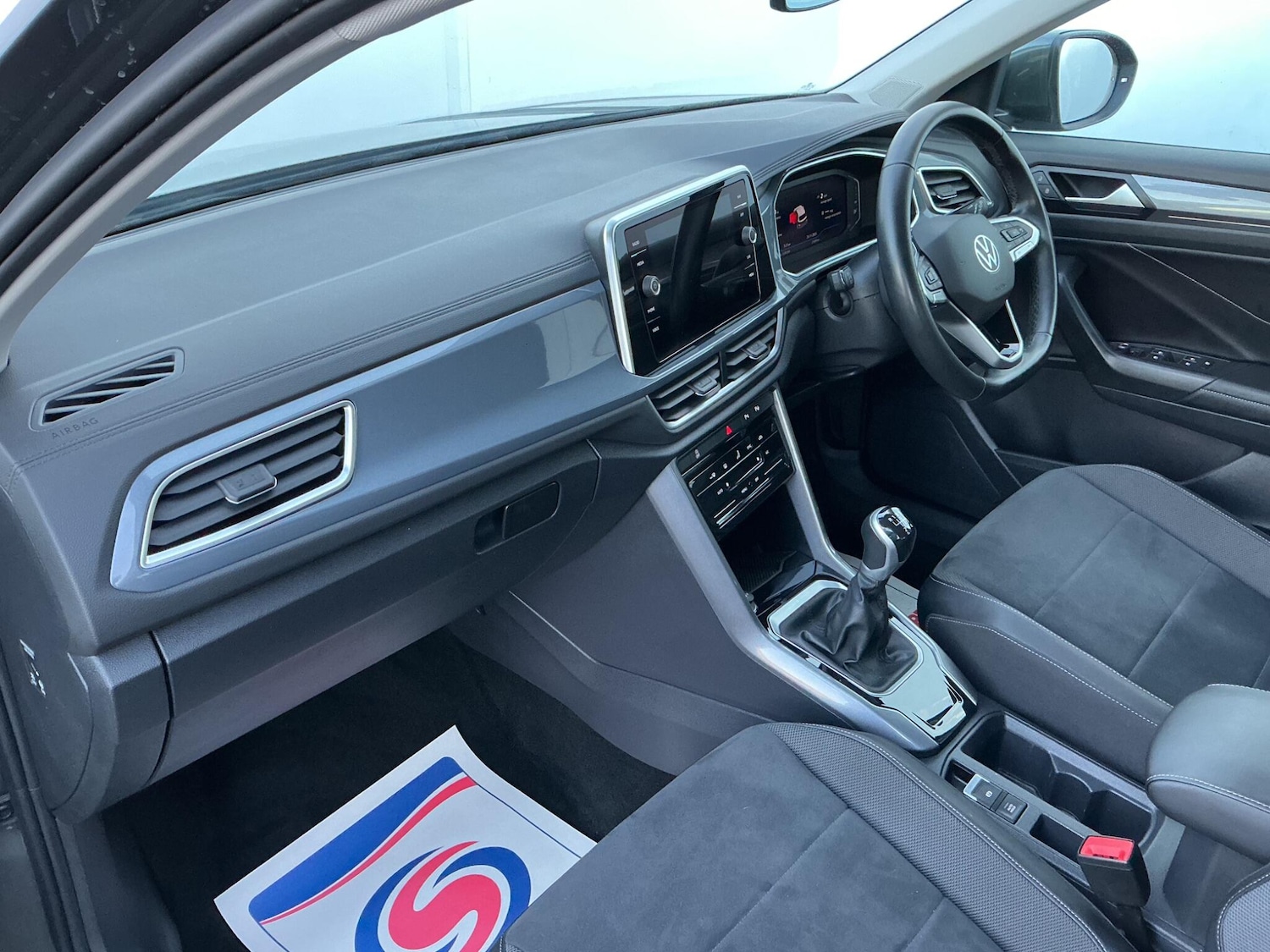 Used Volkswagen T-Roc 2022 for sale - 76995400: Photo 21