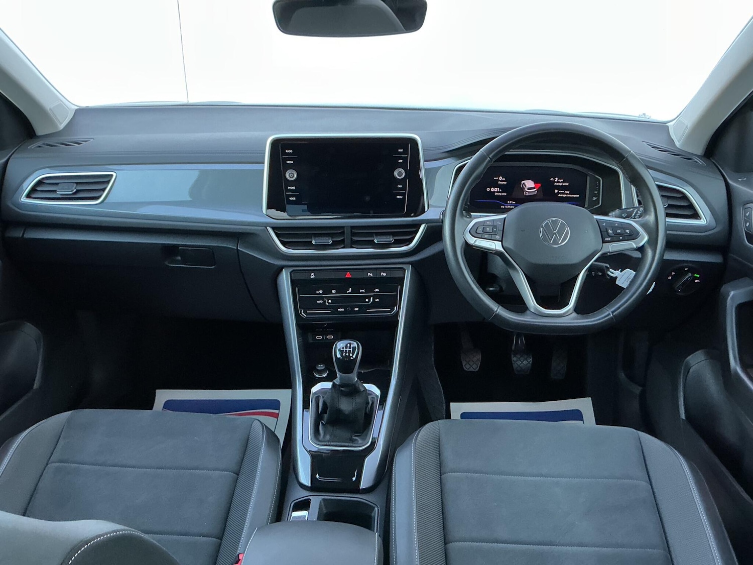 Used Volkswagen T-Roc 2022 for sale - 76995400: Photo 5