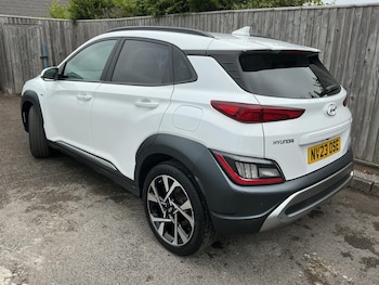 Used Hyundai KONA 2023 for sale - 78891776: Photo