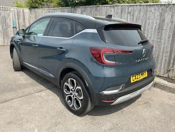 Used Renault Captur 2023 for sale - 79820653: Photo