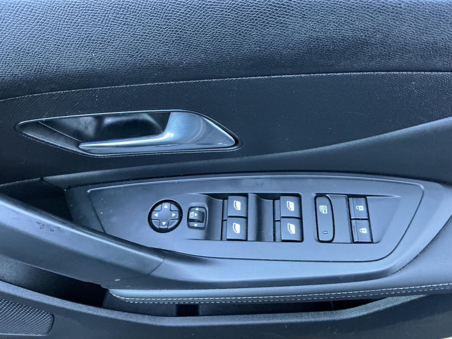 Used Peugeot 308 2022 for sale - 76781929: Photo 17