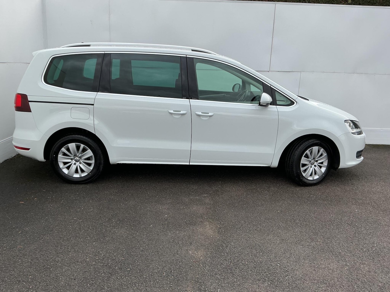 Used Volkswagen Sharan 2020 for sale - 77155961: Photo 2