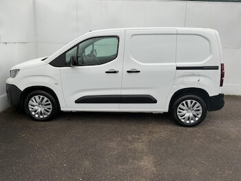 Used Peugeot Partner 2022 for sale - 77633315: Photo