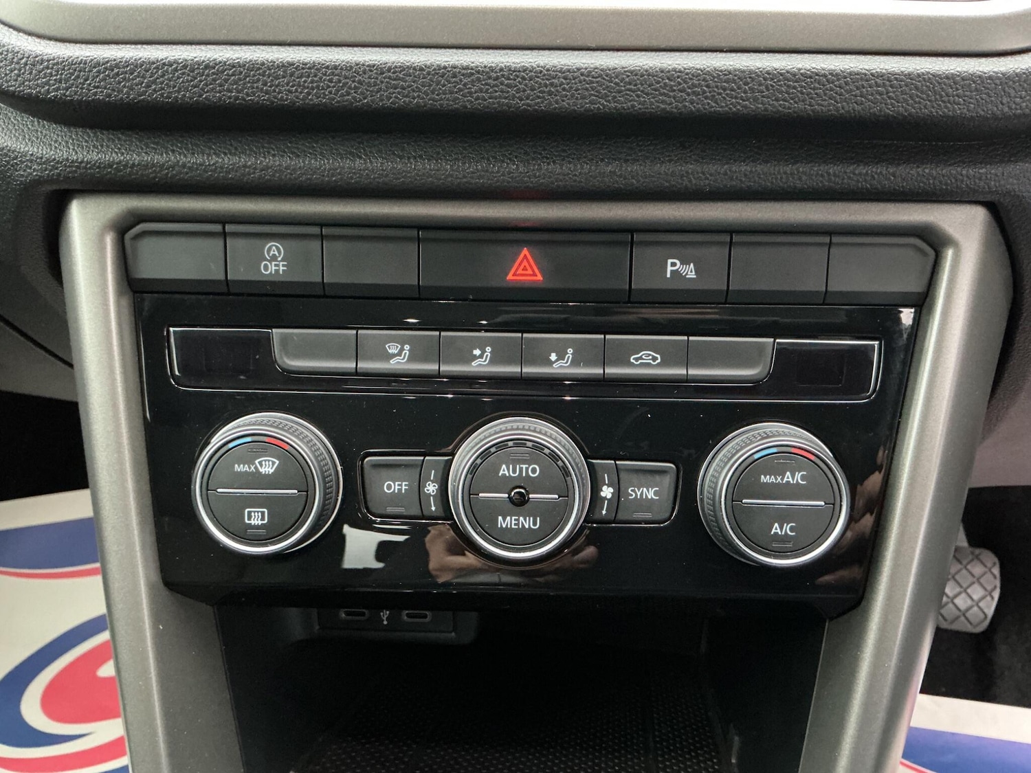 Used Volkswagen T-Roc 2021 for sale - 76283687: Photo 15