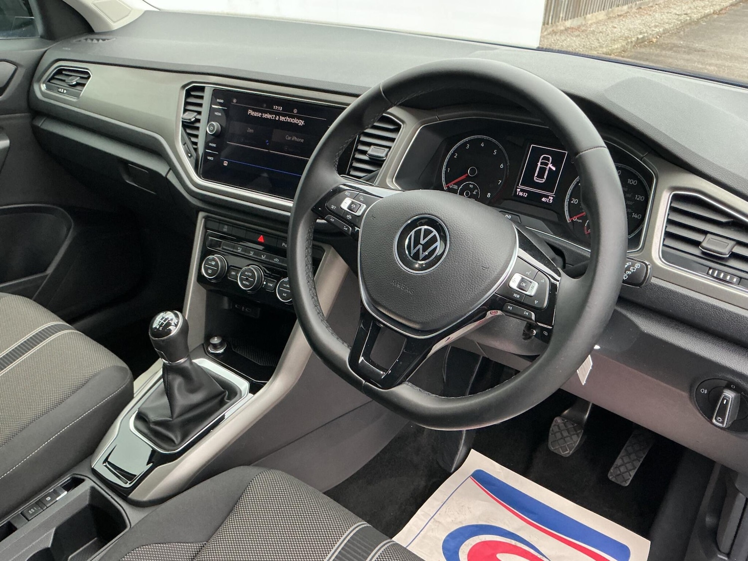 Used Volkswagen T-Roc 2021 for sale - 76283687: Photo 21