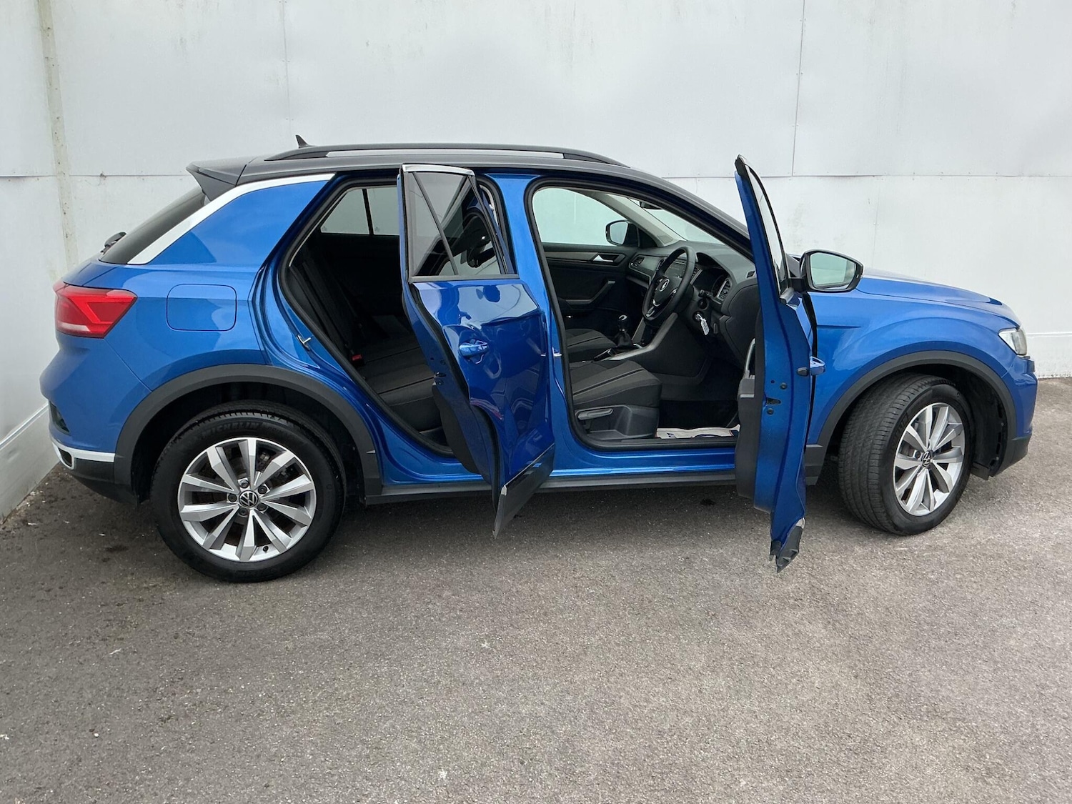 Used Volkswagen T-Roc 2021 for sale - 76283687: Photo 23
