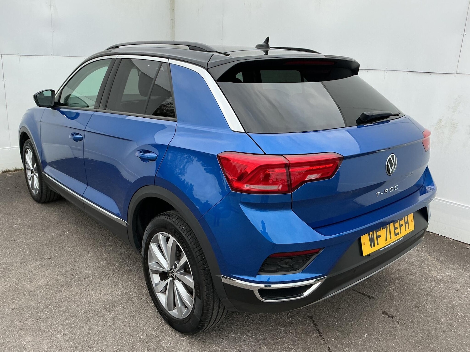 Used Volkswagen T-Roc 2021 for sale - 76283687: Photo 4