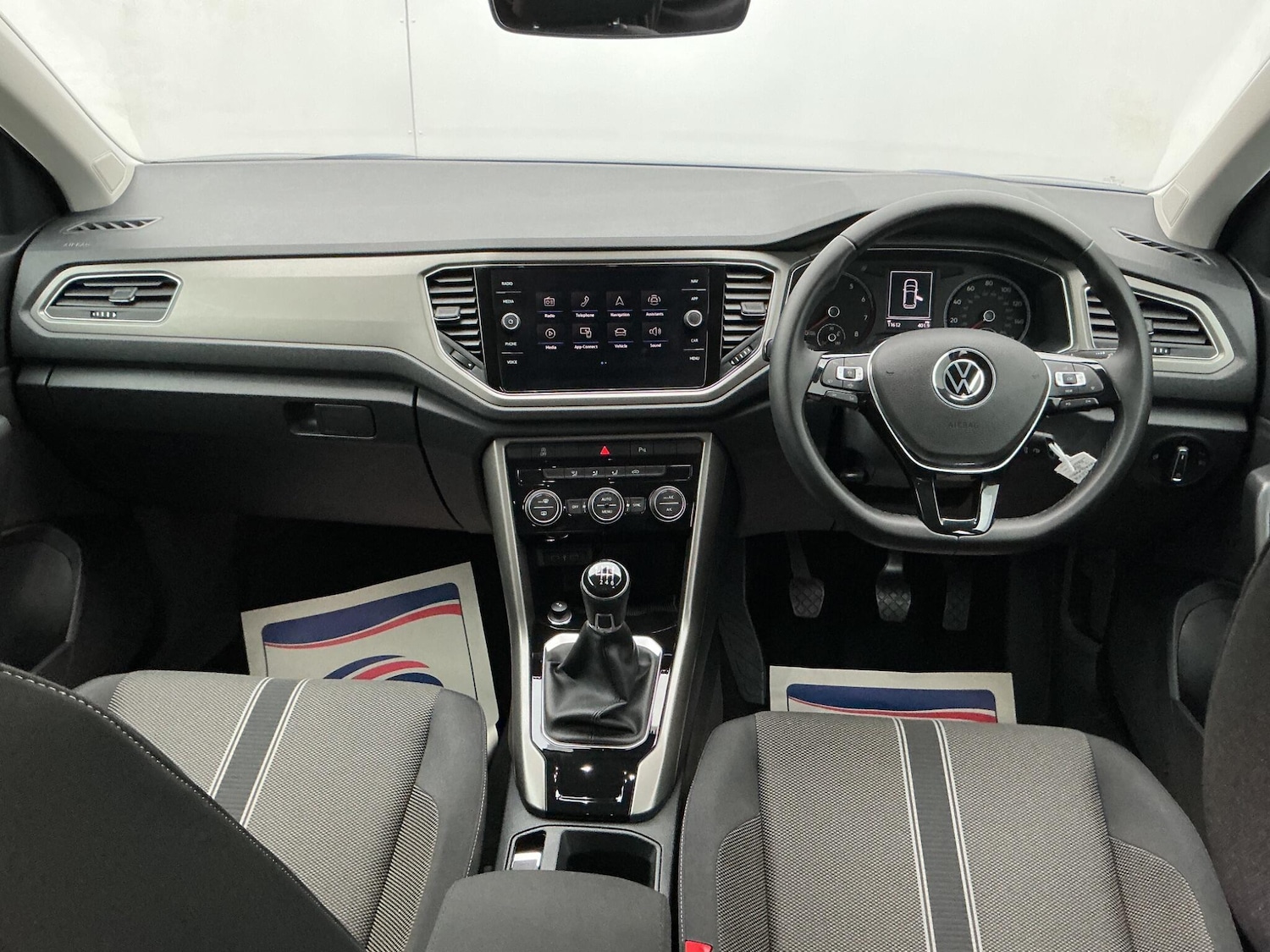 Used Volkswagen T-Roc 2021 for sale - 76283687: Photo 5