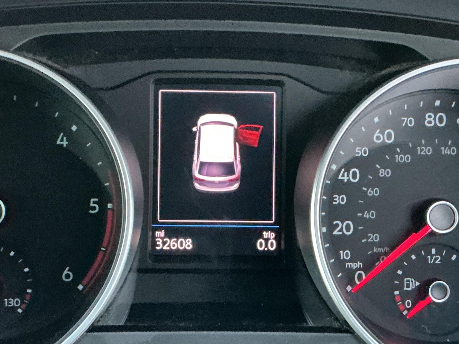 Used Volkswagen Tiguan 2019 for sale - 77040136: Photo 20