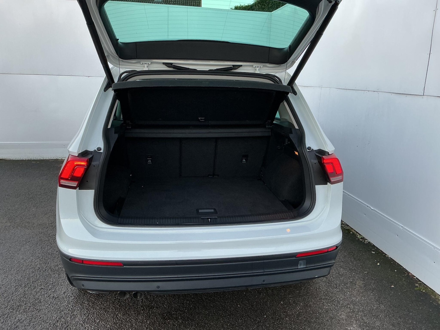 Used Volkswagen Tiguan 2019 for sale - 77040136: Photo 25