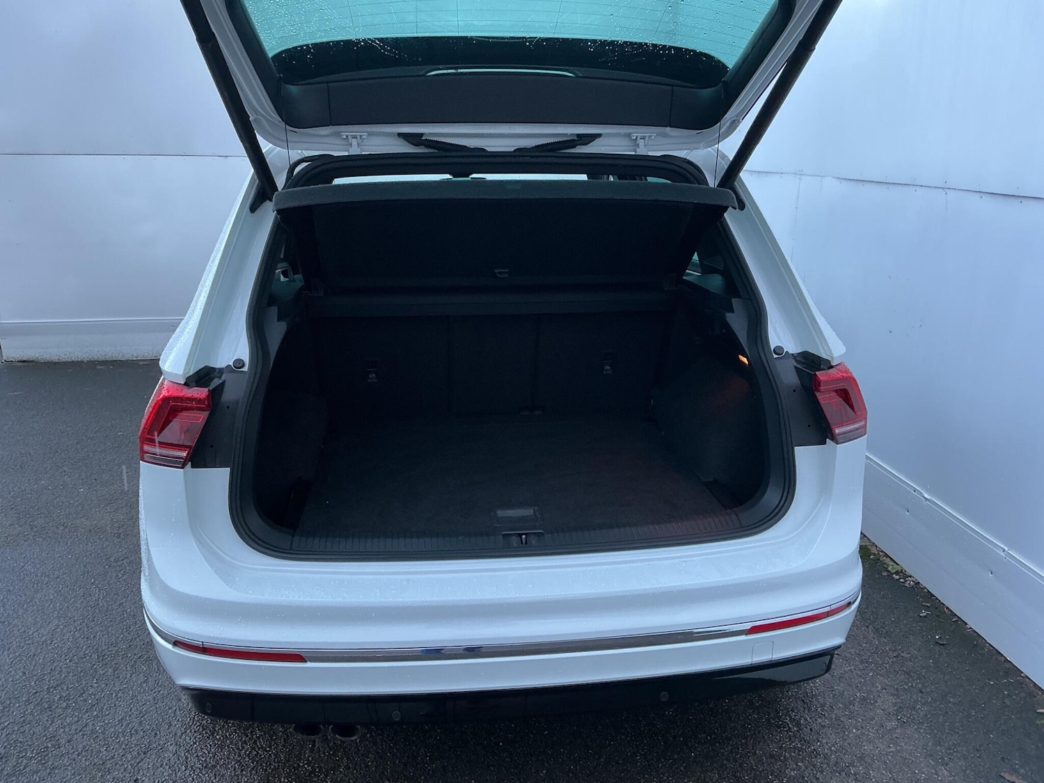 Used Volkswagen Tiguan 2019 for sale - 76781635: Photo 30