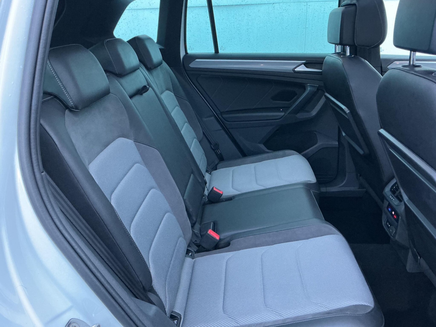 Used Volkswagen Tiguan 2019 for sale - 76781635: Photo 8