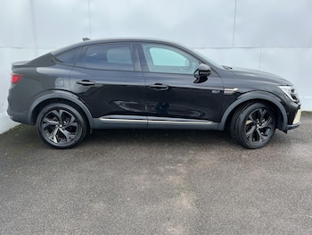 Used Renault Arkana 2023 for sale - 77469056: Photo