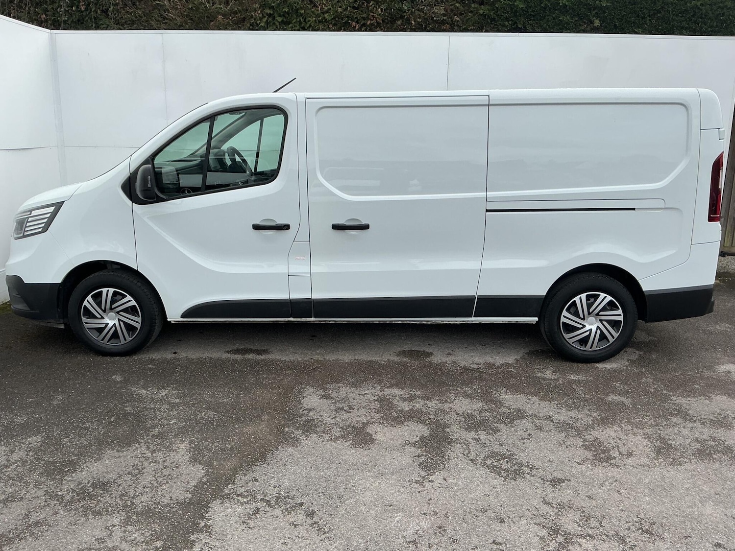 Used Renault Trafic 2023 for sale - 78047585: Photo 3