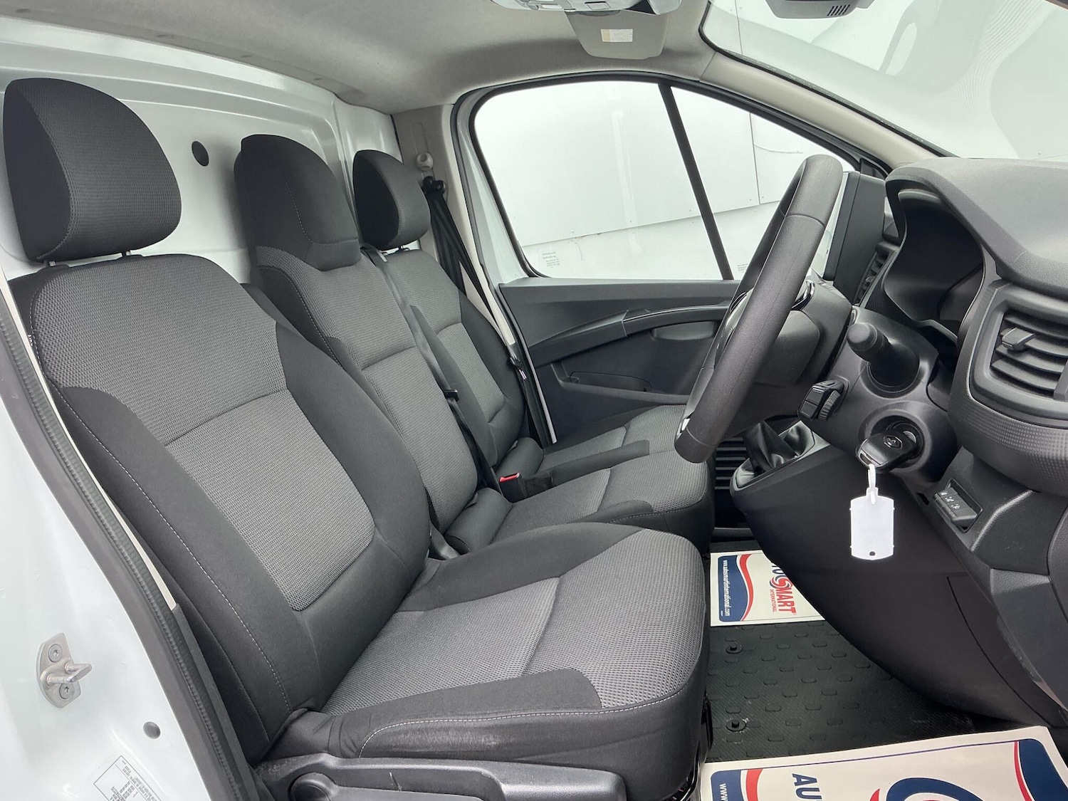 Used Renault Trafic 2023 for sale - 78047585: Photo 6