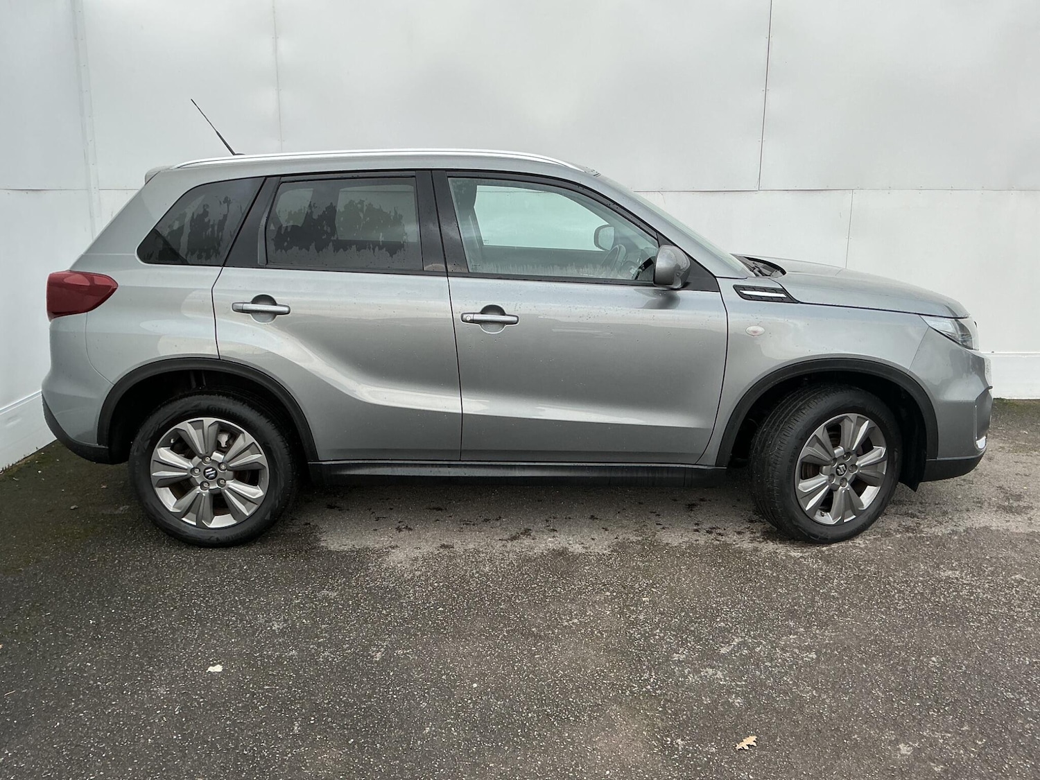 Used Suzuki Vitara 2023 for sale - 77039872: Photo 2