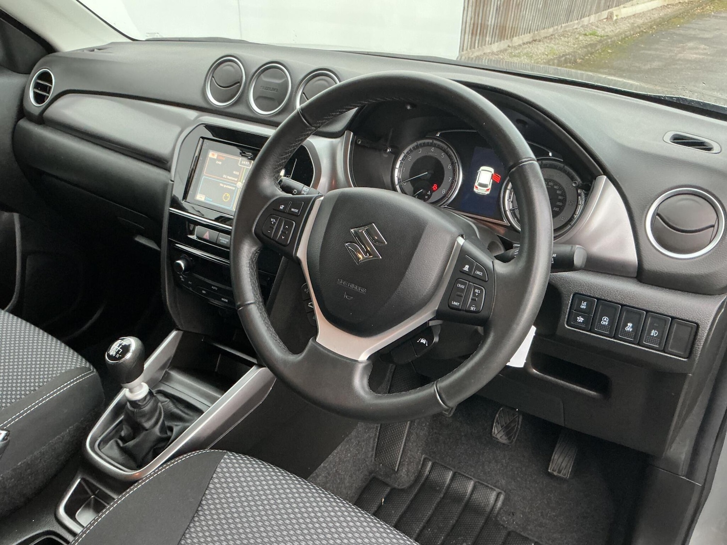 Used Suzuki Vitara 2023 for sale - 77039872: Photo 21