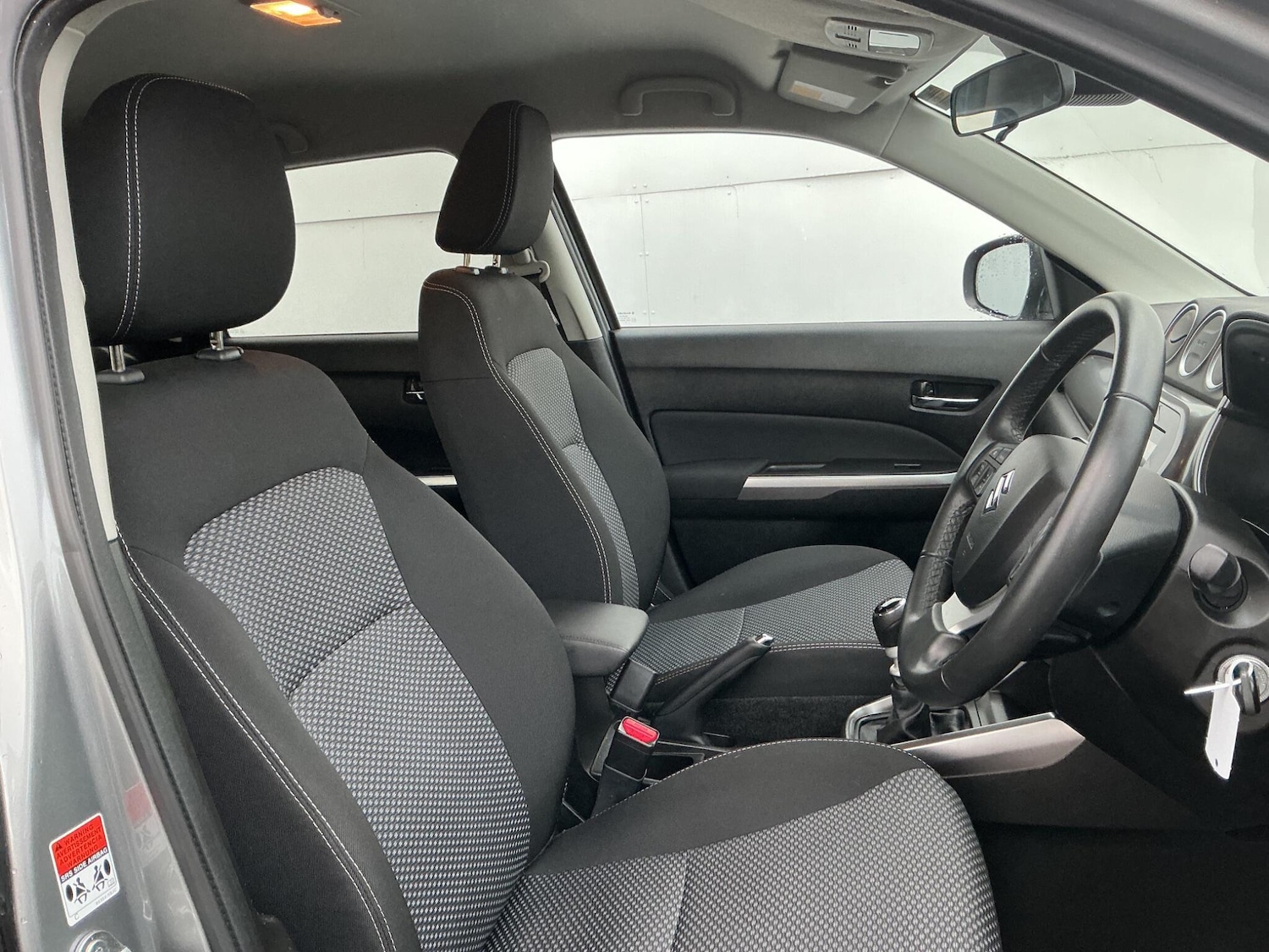 Used Suzuki Vitara 2023 for sale - 77039872: Photo 6