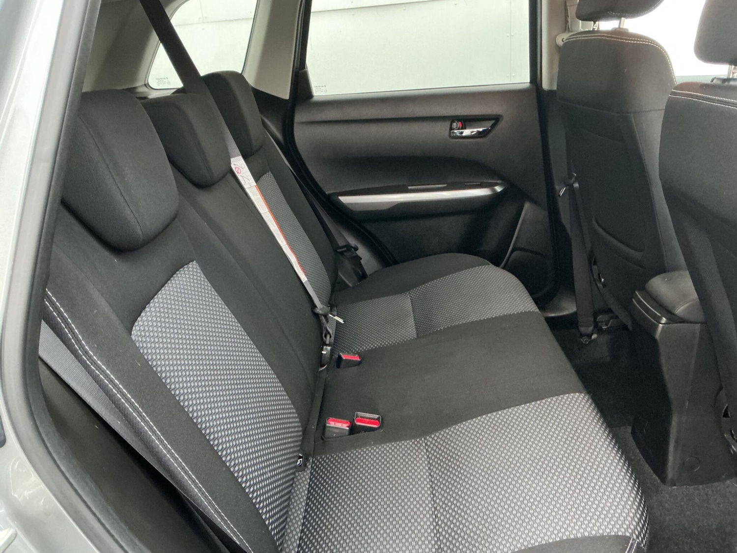 Used Suzuki Vitara 2023 for sale - 77039872: Photo 8