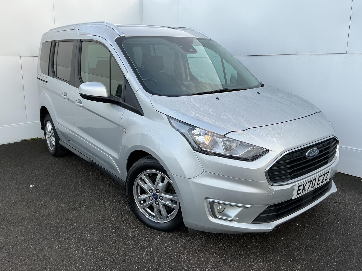 Used Ford Tourneo Connect 2020 for sale - 76562302: Photo 1