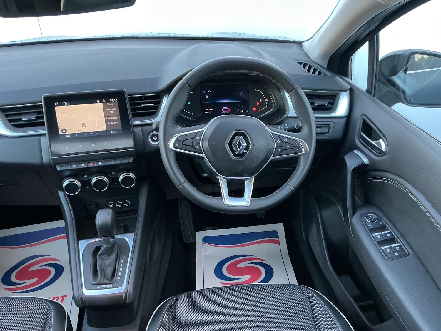 Used Renault Captur 2023 for sale - 77040024: Photo 10