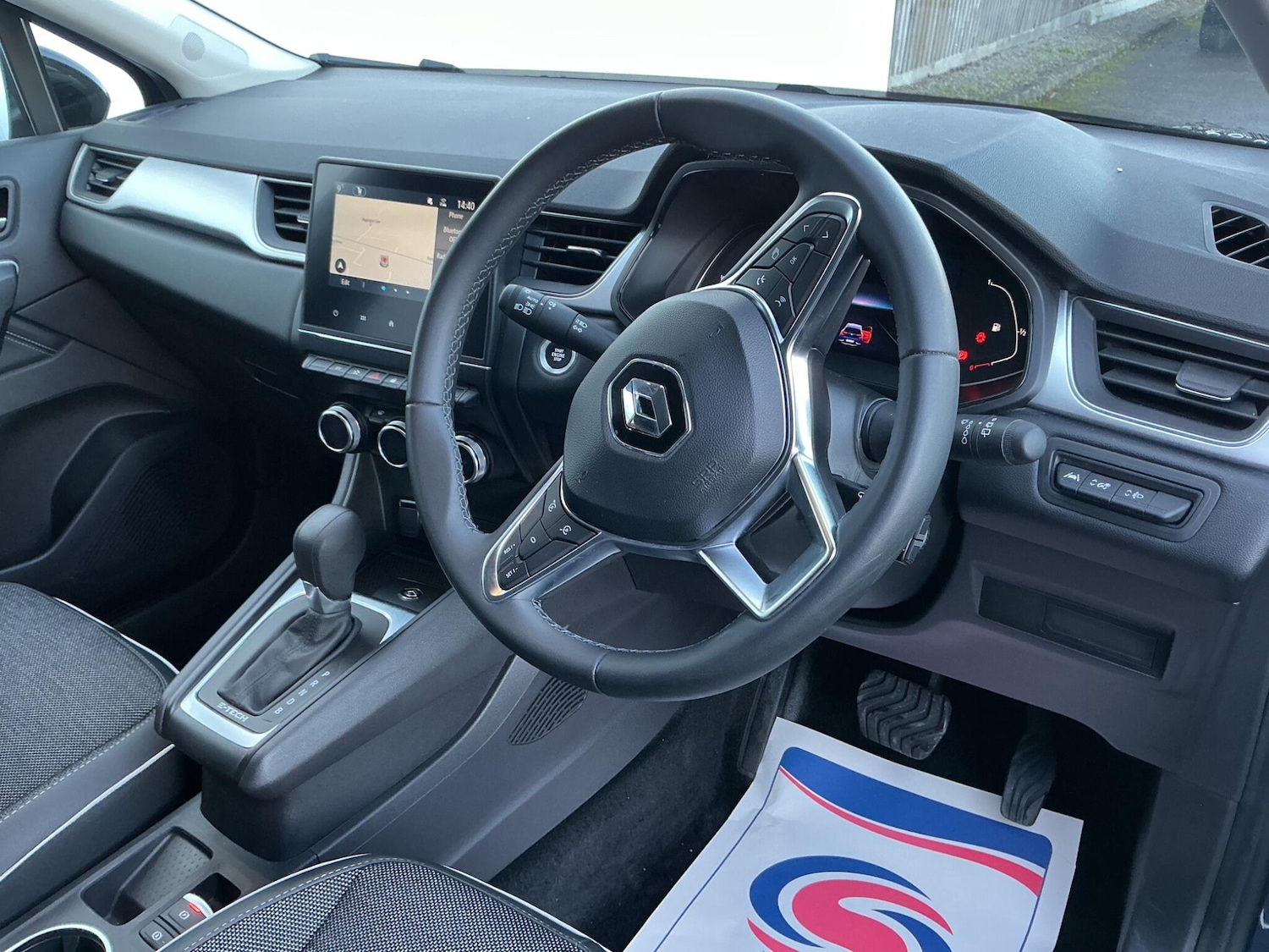 Used Renault Captur 2023 for sale - 77040024: Photo 23