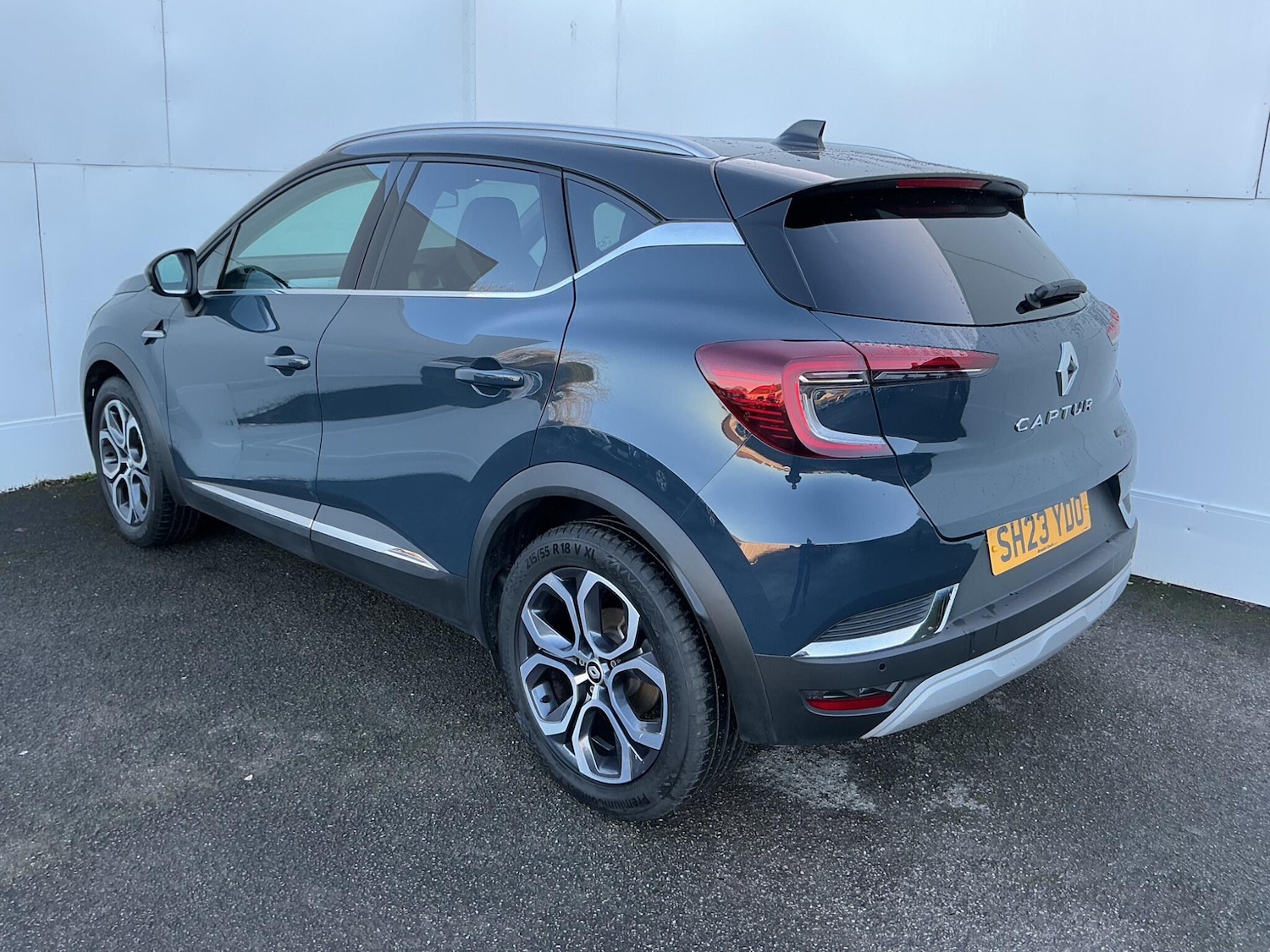 Used Renault Captur 2023 for sale - 77040024: Photo 4