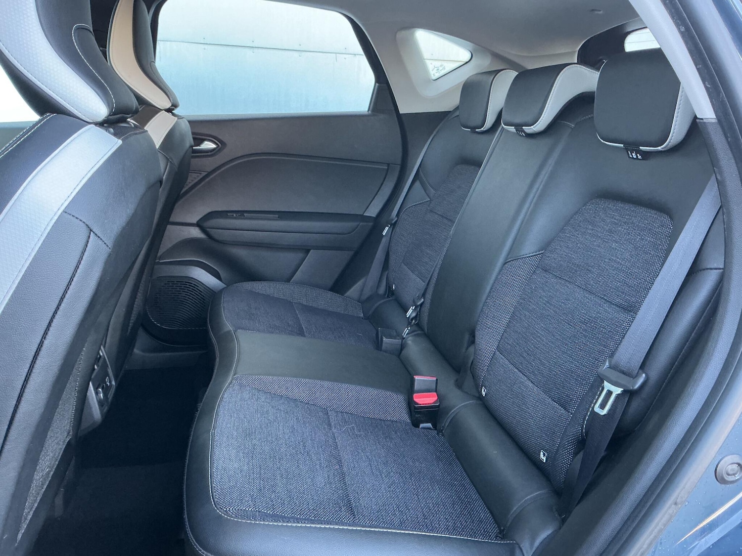 Used Renault Captur 2023 for sale - 77040024: Photo 9