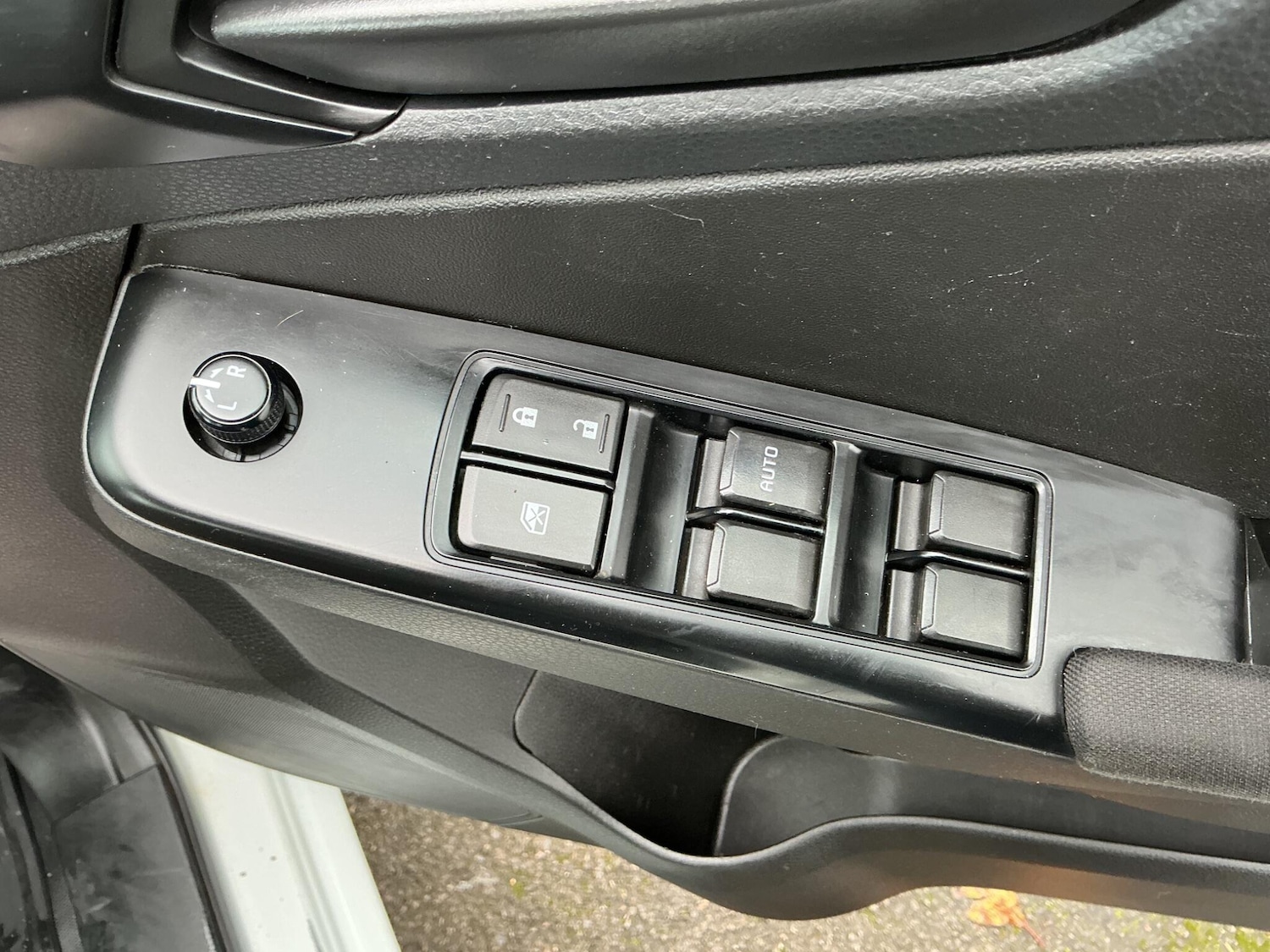 Used Isuzu D-Max 2021 for sale - 76633973: Photo 14