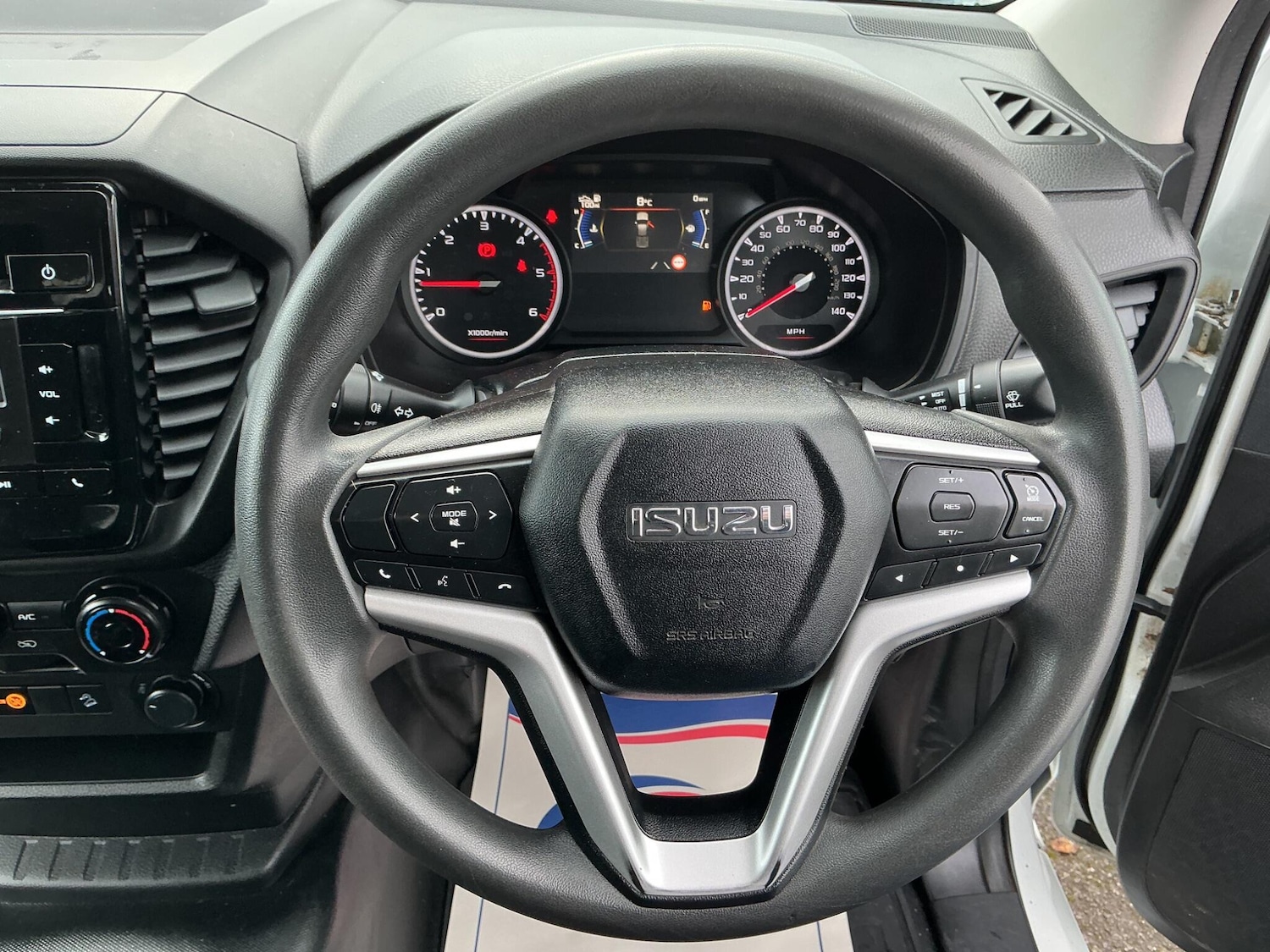 Used Isuzu D-Max 2021 for sale - 76633973: Photo 15