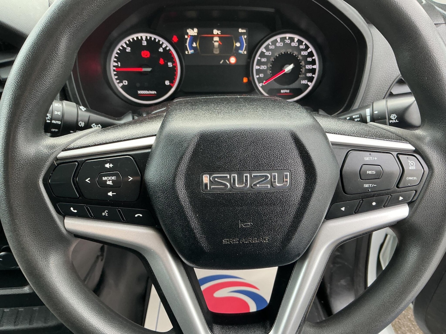 Used Isuzu D-Max 2021 for sale - 76633973: Photo 16