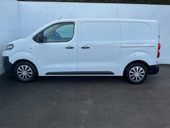Used Vauxhall Vivaro 2020 for sale - 77191392: Photo