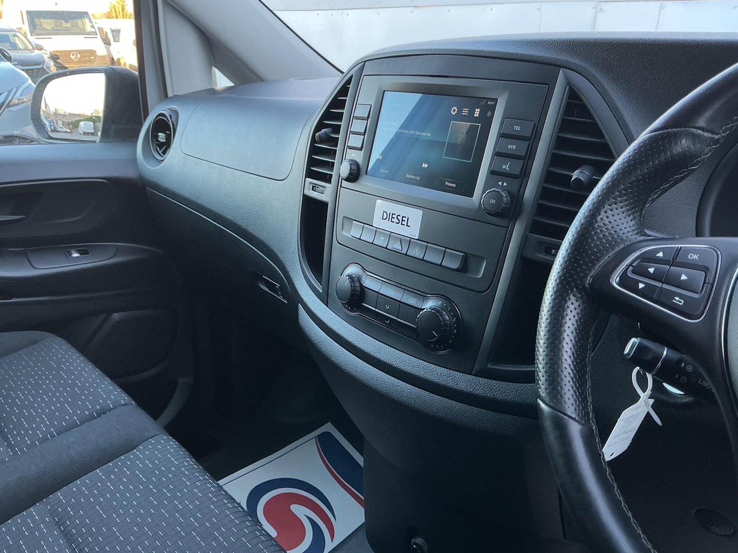 Used Mercedes-Benz Vito for sale - 77658920: Photo 10