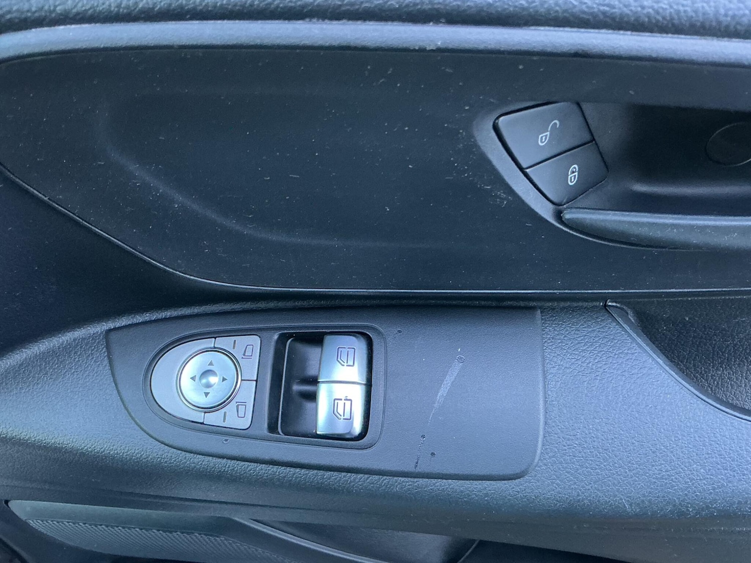 Used Mercedes-Benz Vito for sale - 77658920: Photo 16