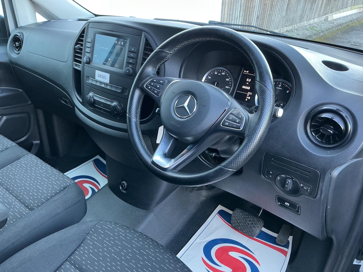 Used Mercedes-Benz Vito for sale - 77658920: Photo 19