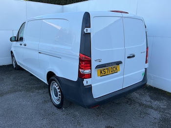 Used Mercedes-Benz Vito 2022 for sale - 77658920: Photo