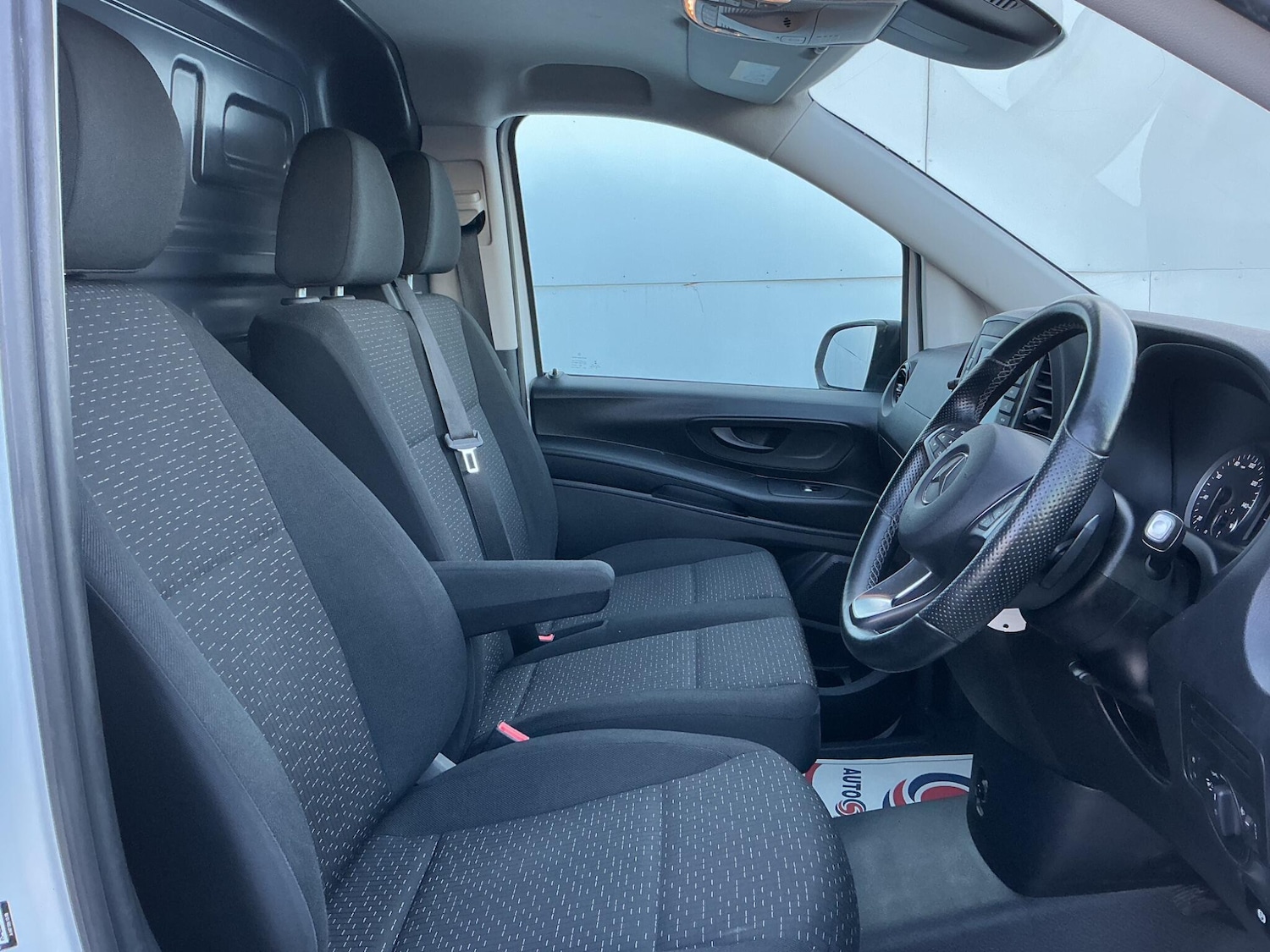 Used Mercedes-Benz Vito for sale - 77658920: Photo 6