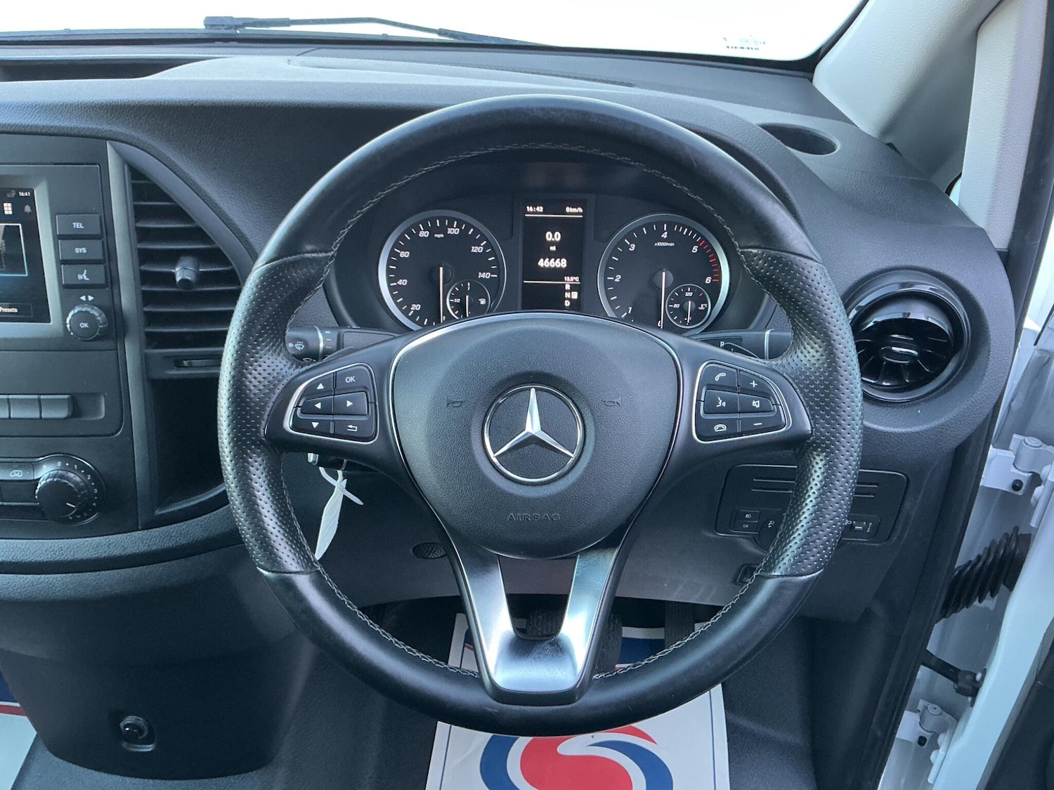 Used Mercedes-Benz Vito for sale - 77658920: Photo 8