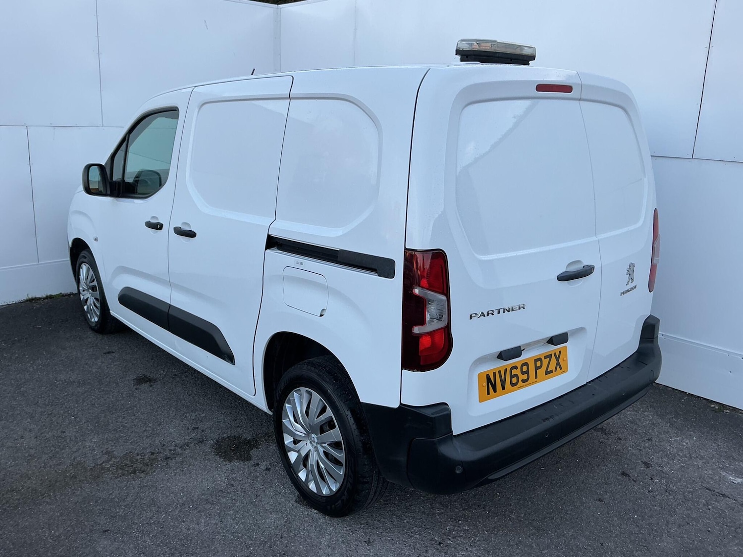 Used Peugeot Partner 2020 for sale - 76562120: Photo 4