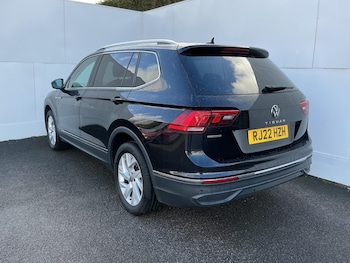 Used Volkswagen Tiguan Allspace 2022 for sale - 77040236: Photo