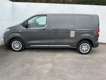 Used Vauxhall Vivaro 2023 for sale - 77658922: Photo