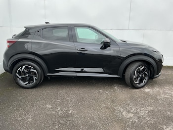 Used Nissan Juke 2022 for sale - 77359293: Photo