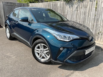 Used Toyota C-HR 2023 for sale - 79248324: Photo