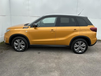 Used Suzuki Vitara 2023 for sale - 77696859: Photo