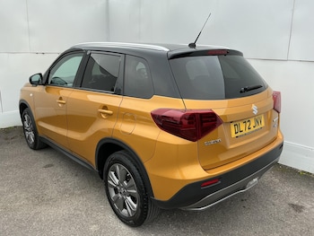 Used Suzuki Vitara 2023 for sale - 77696859: Photo