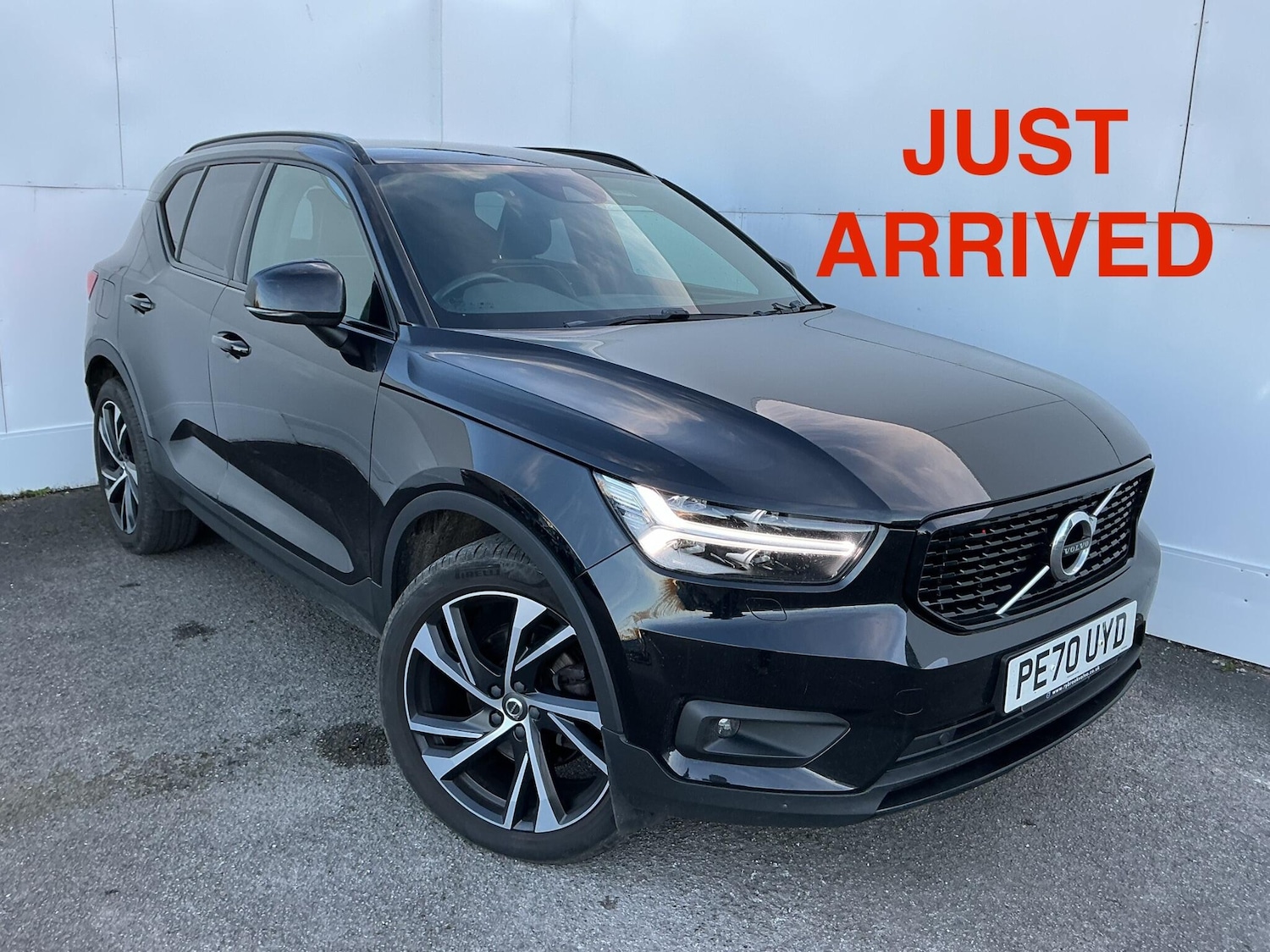 Used Volvo XC40 2020 for sale - 76657624: Photo 1