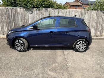 Used Renault Zoe 2023 for sale - 78965241: Photo